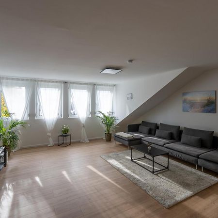 Apartment Im Dachgeschoss Plankstadt Экстерьер фото