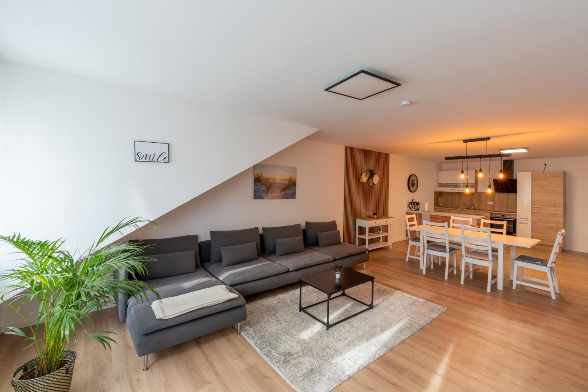 Apartment Im Dachgeschoss Plankstadt Экстерьер фото