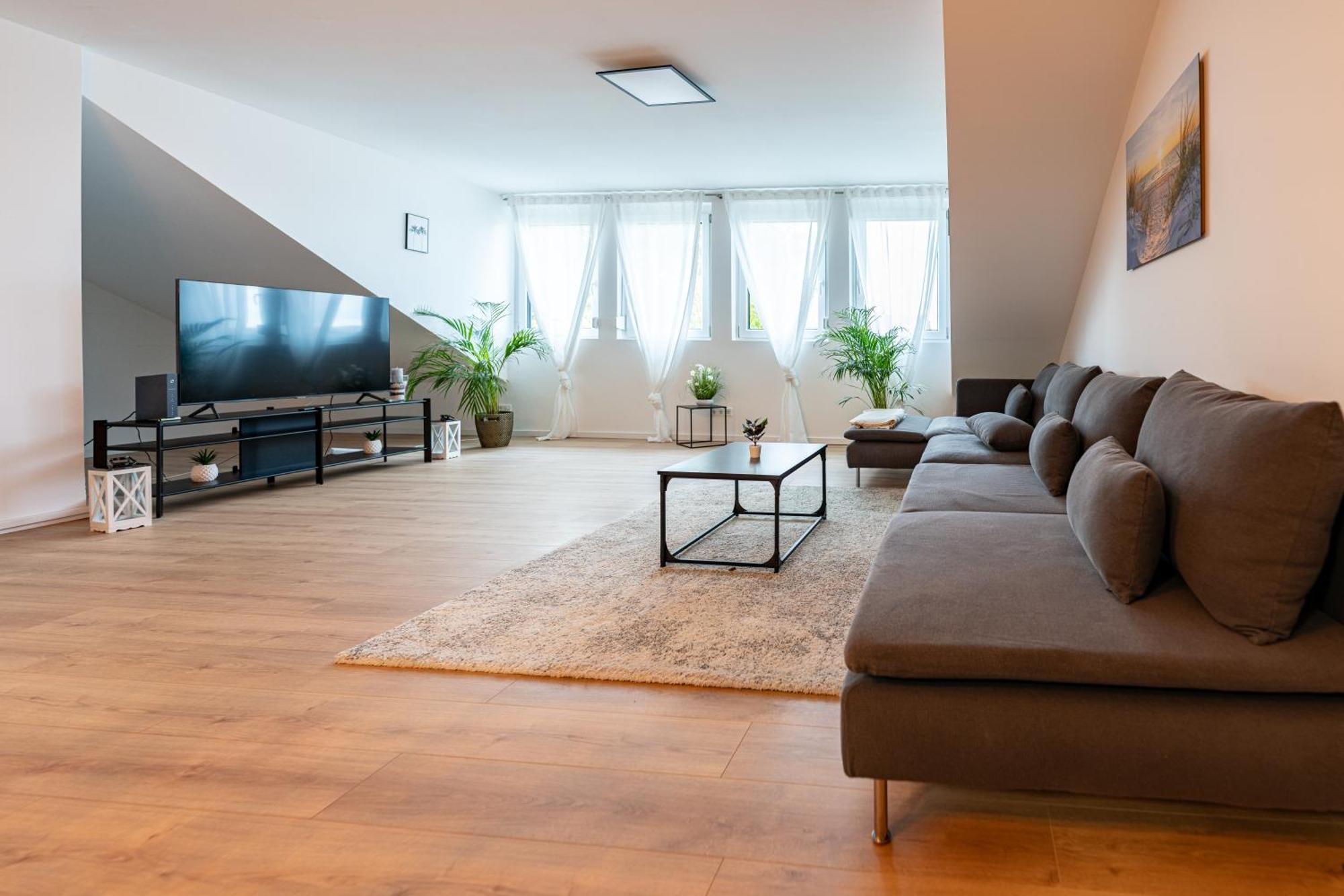 Apartment Im Dachgeschoss Plankstadt Экстерьер фото