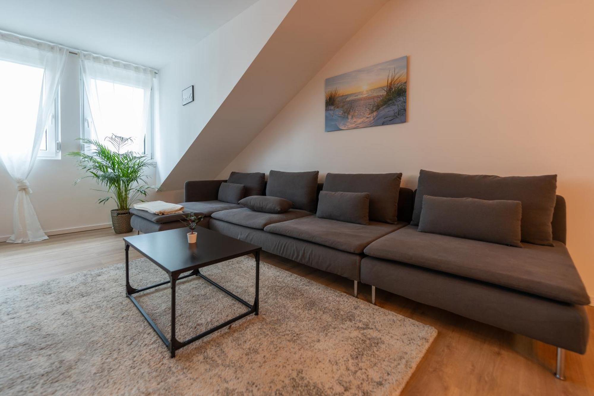 Apartment Im Dachgeschoss Plankstadt Экстерьер фото